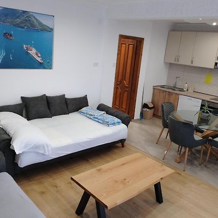 Apartment Ksenija Kotor Exteriör bild